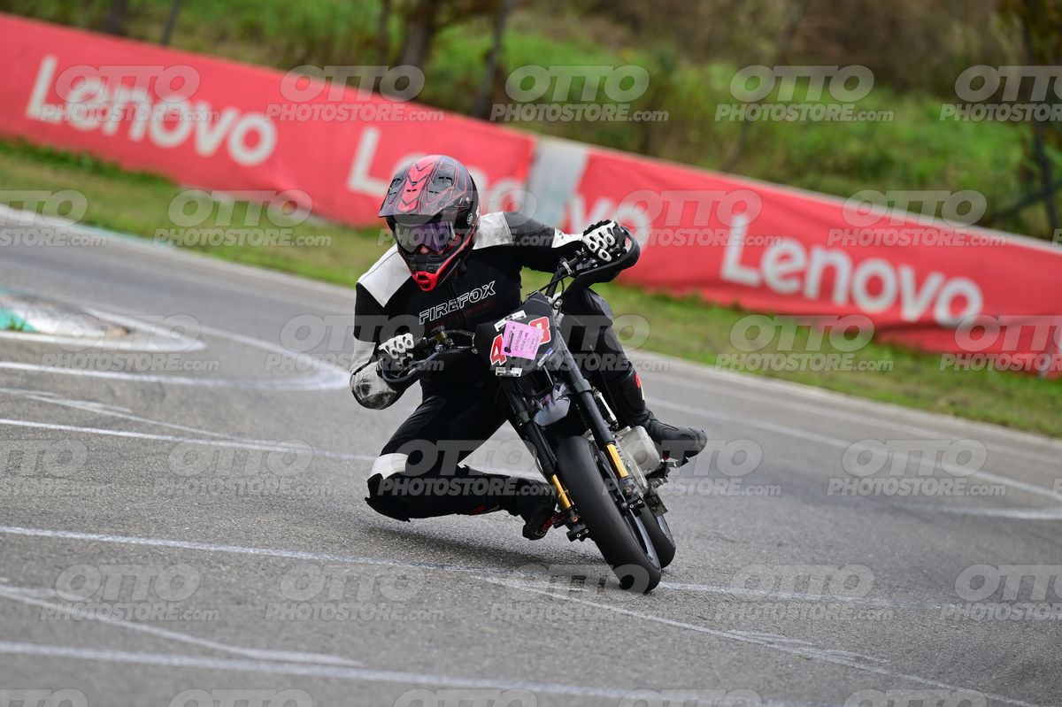 PITBIKE - SCOOTER 488 · DSH_6058