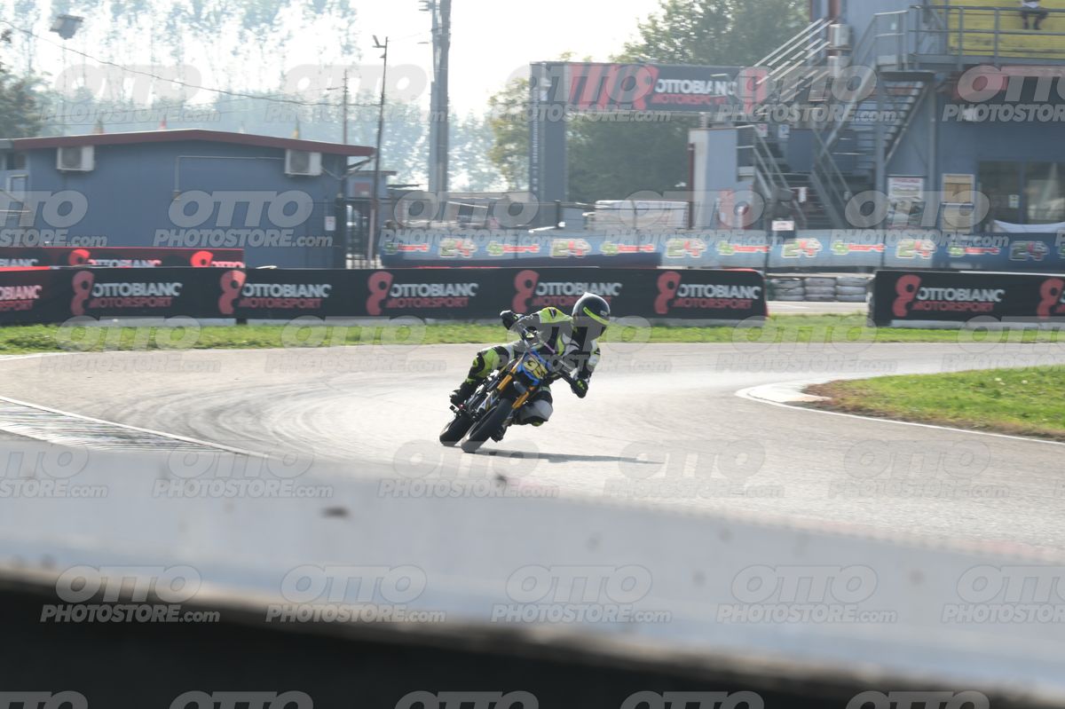PITBIKE 35 · DSH_6102