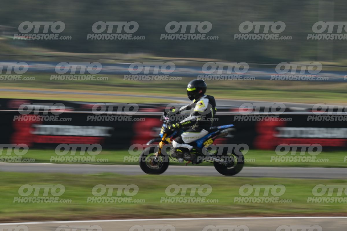 PITBIKE 35 · DSH_6115