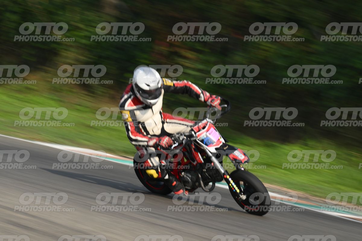PITBIKE RED WHITE PITBIKE · DSH_6152