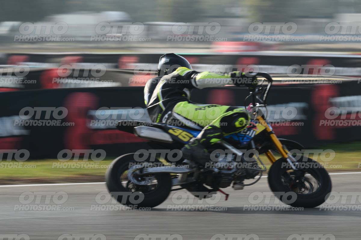PITBIKE 35 · DSH_6196