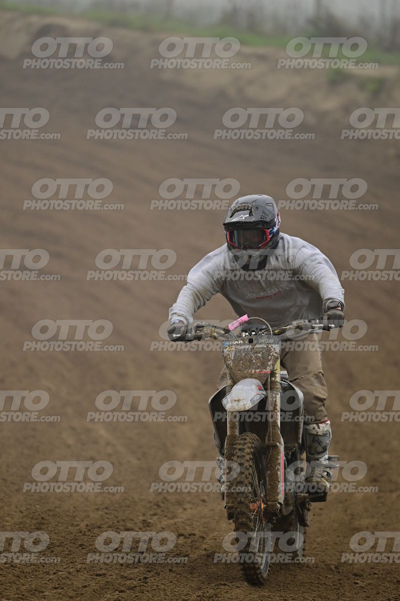 83 · DSH_6365