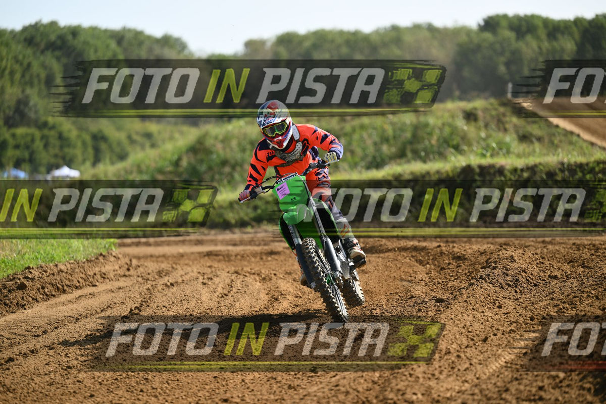 GREEN KAWA - ORANGE BLACK SUITE · DSH_6684