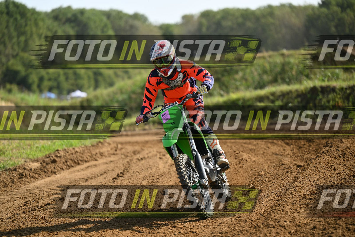 GREEN KAWA - ORANGE BLACK SUITE · DSH_6687