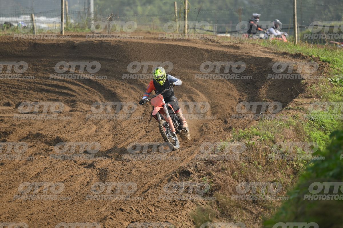 0 - KTM NO GRP (yellow helmet) · DSH_6745