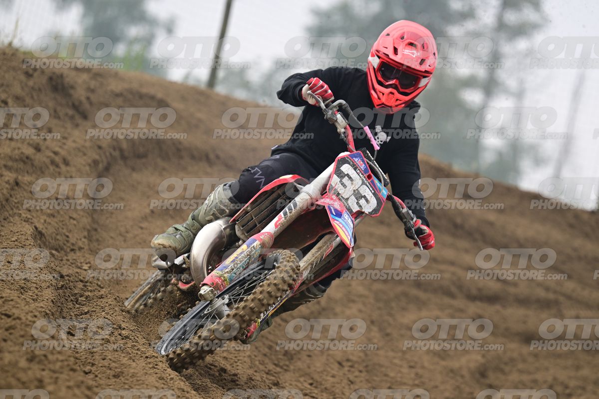 33 · DSH_6789