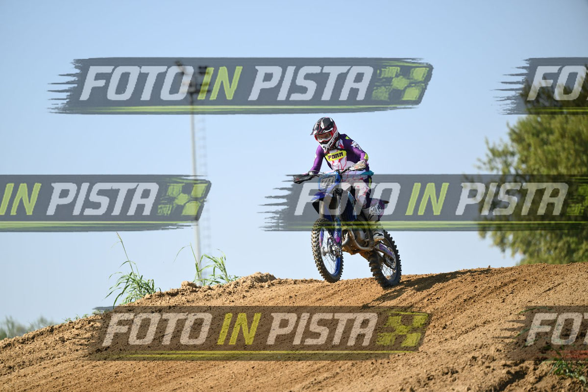 70 · DSH_6801
