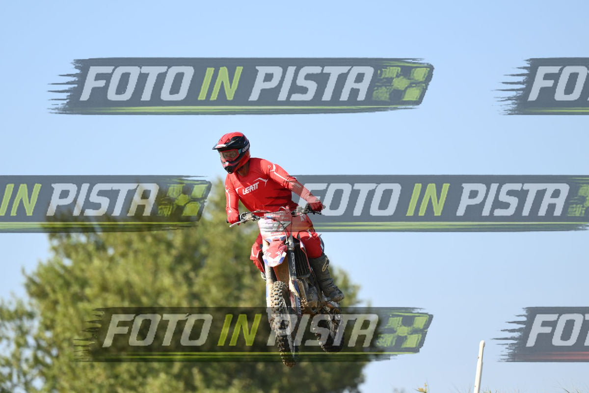 187 · DSH_6812