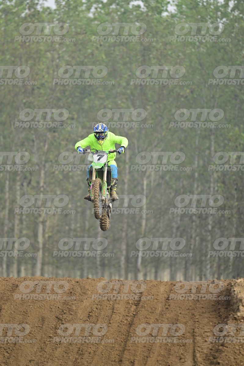 7 GREEN · DSH_6915