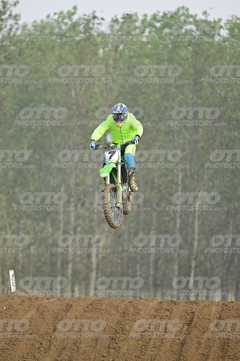 7 GREEN · DSH_6917