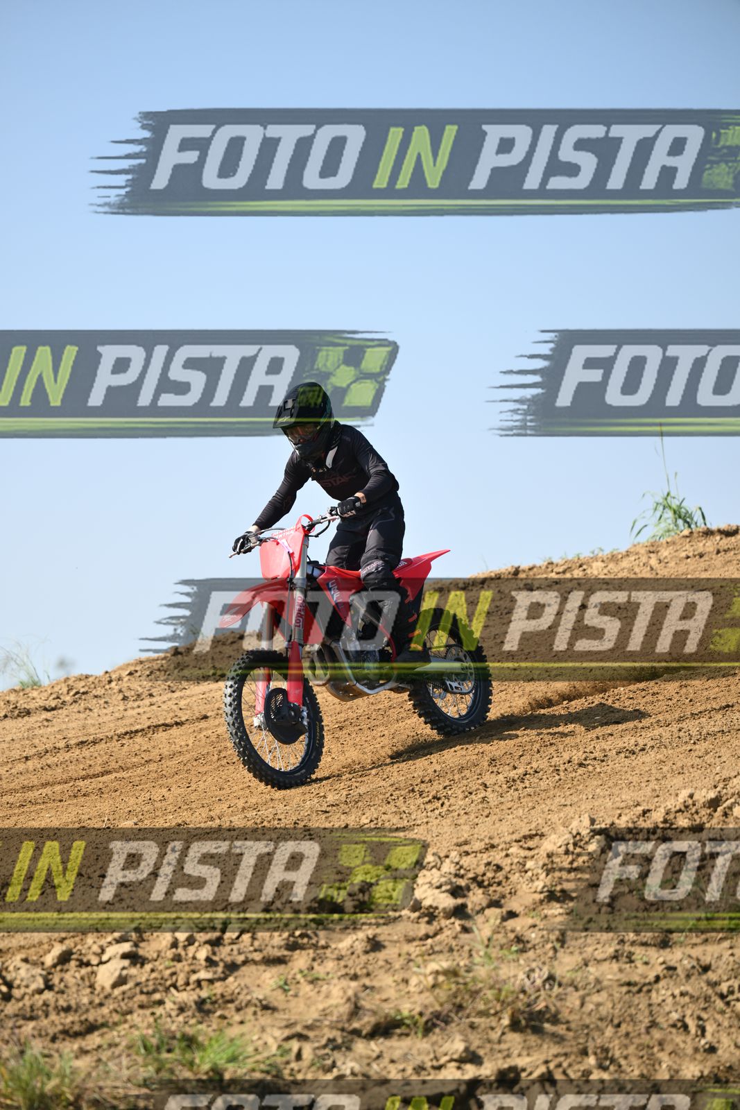 RED HONDA - ALL BLACK · DSH_6961