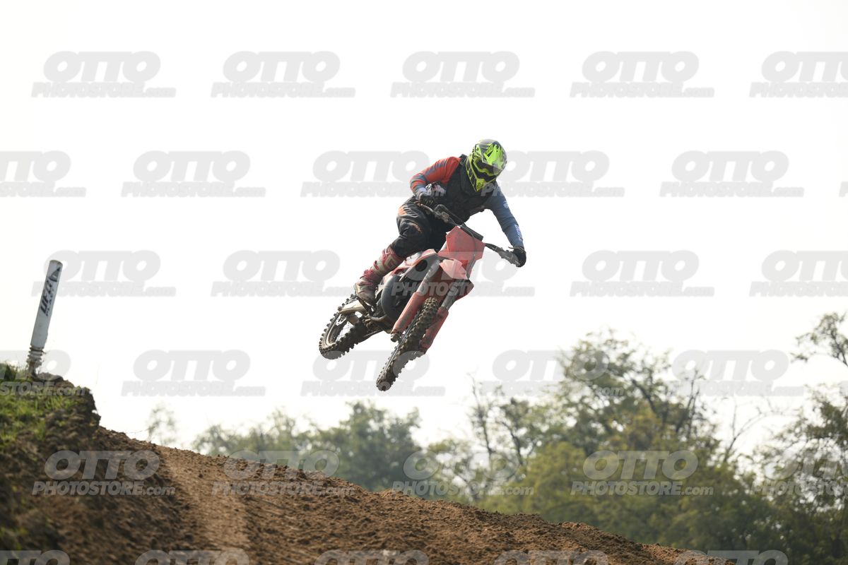 0 - KTM NO GRP (yellow helmet) · DSH_6963