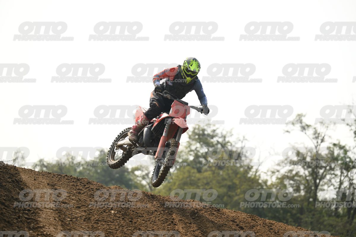 0 - KTM NO GRP (yellow helmet) · DSH_6964