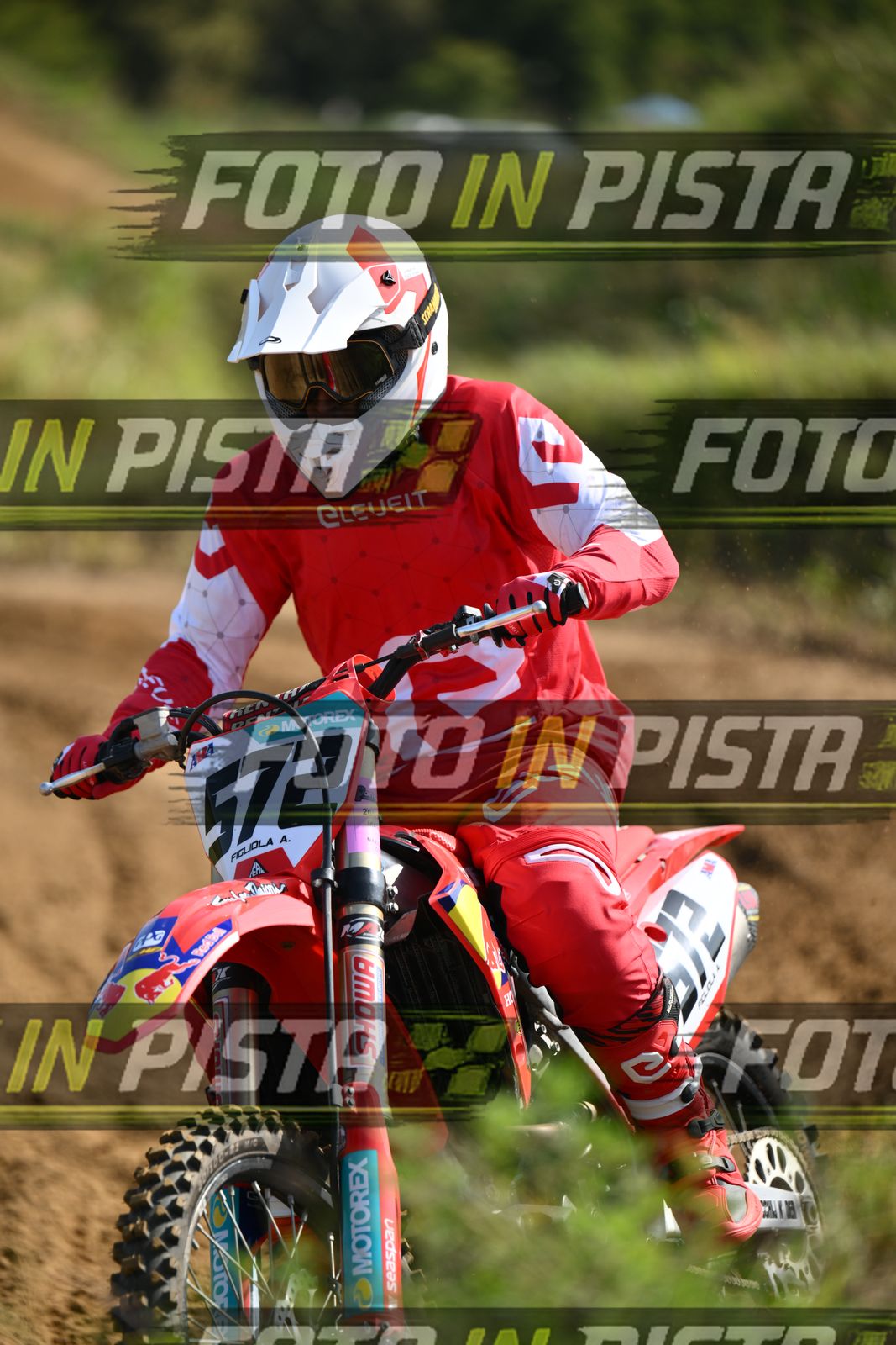 572 · DSH_6971