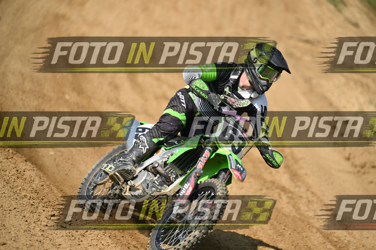 63 · DSH_7177