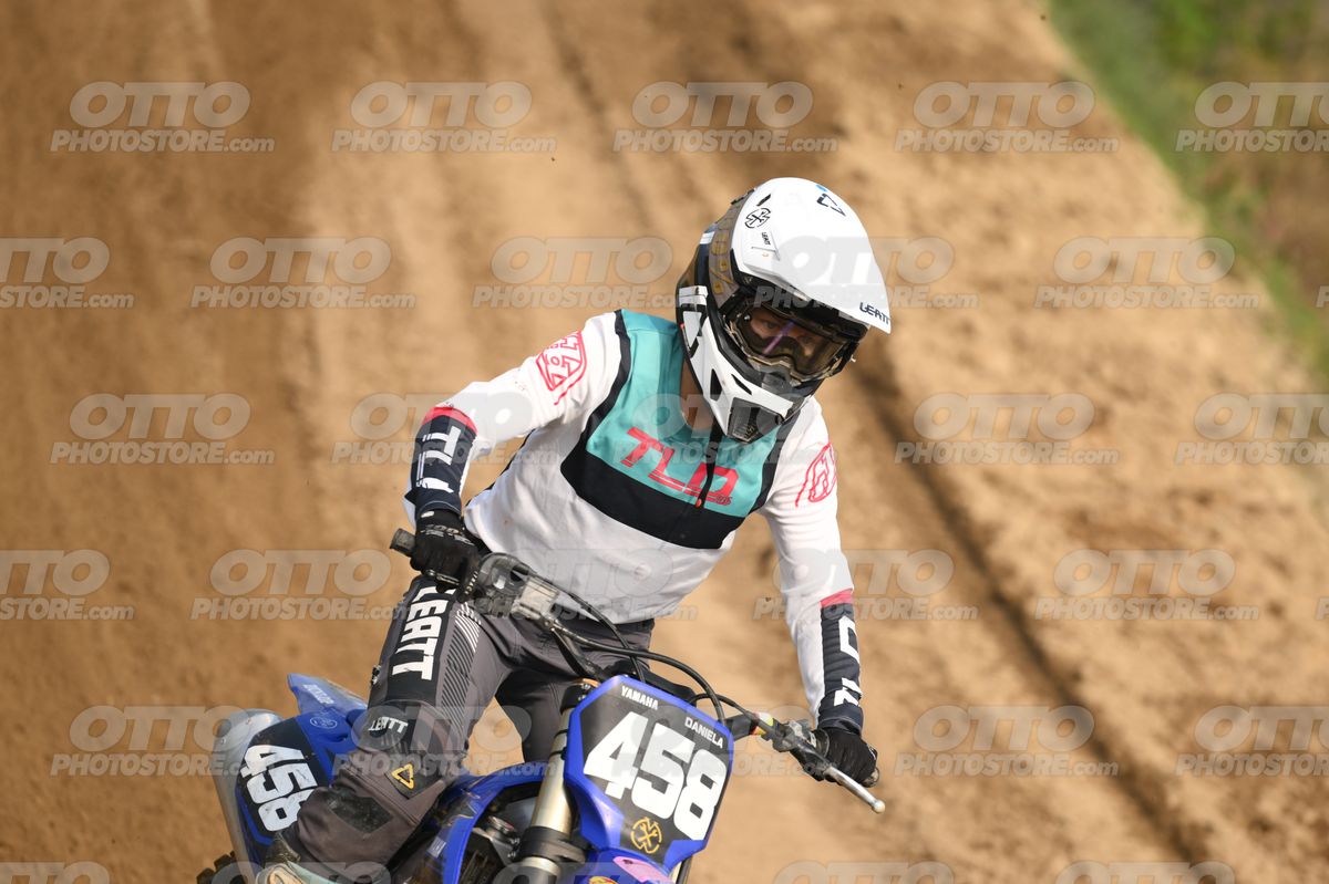 458 · DSH_7201