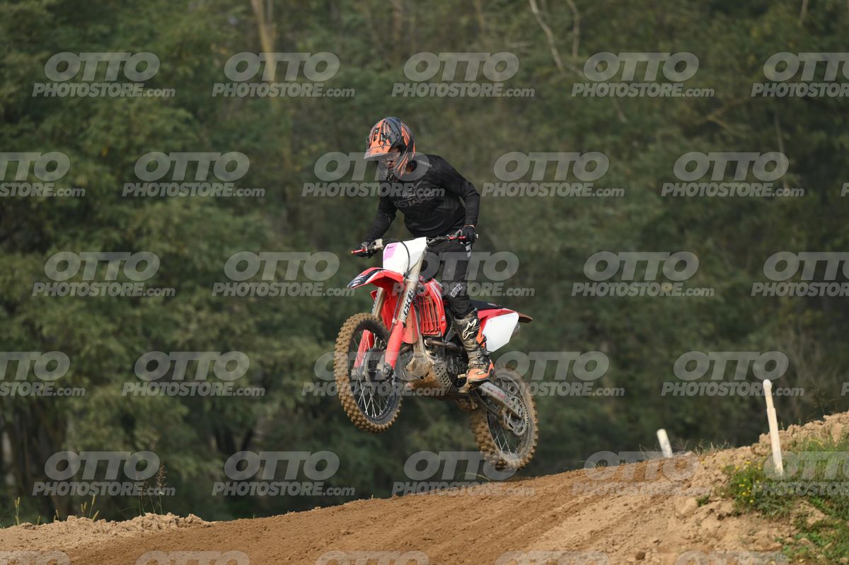 0 - CRF Black Suite (Orange Black helmet) · DSH_7205