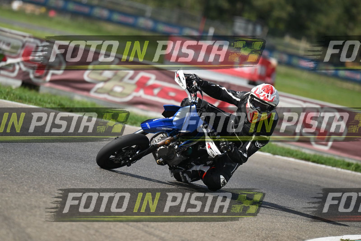 pitbike blu · DSH_7334