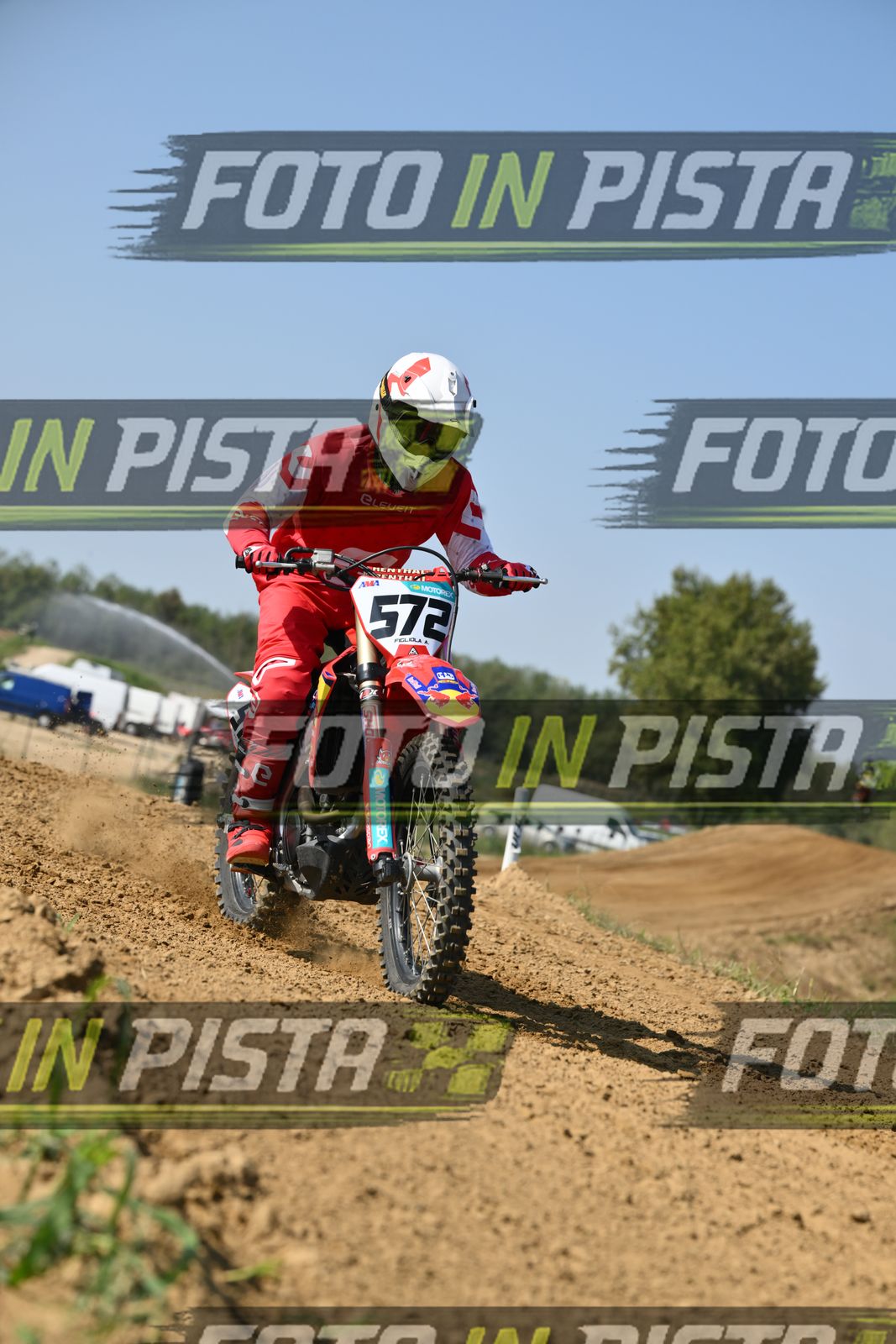 572 · DSH_7372