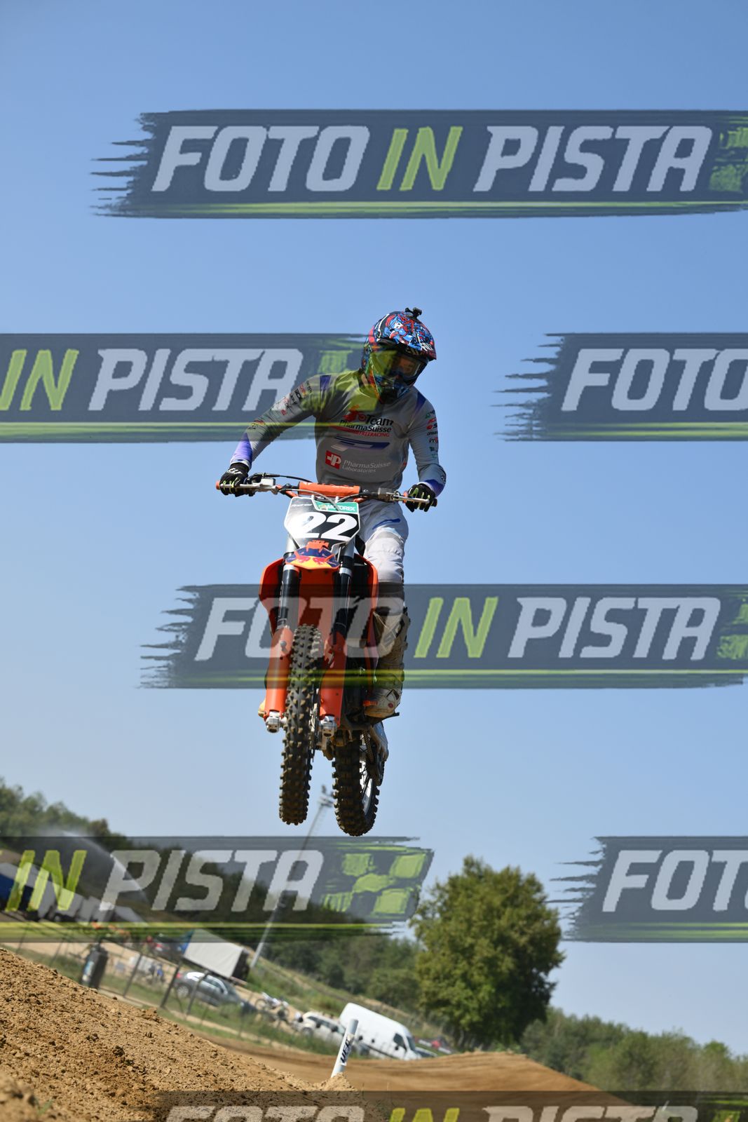 22 · DSH_7378