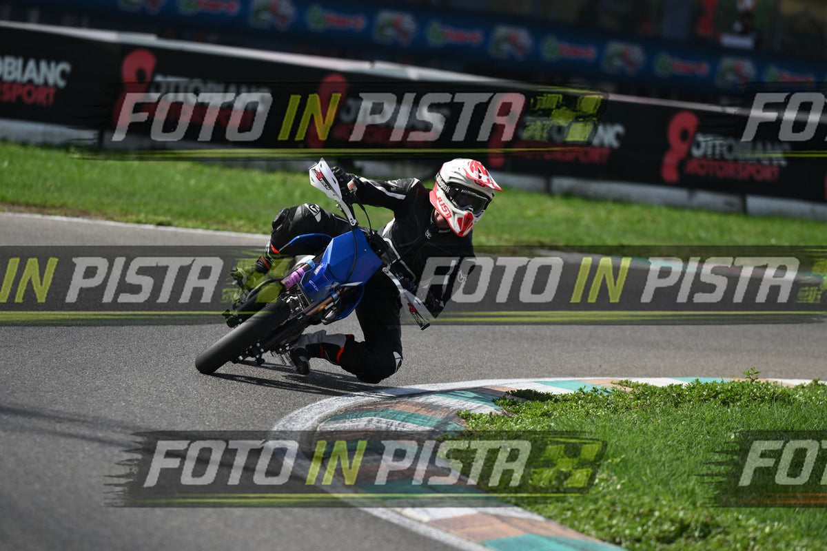 pitbike blu · DSH_7395