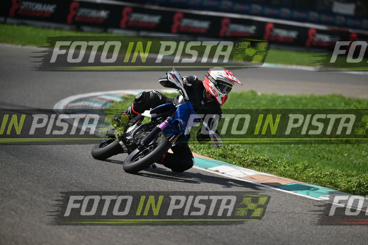 pitbike blu · DSH_7397