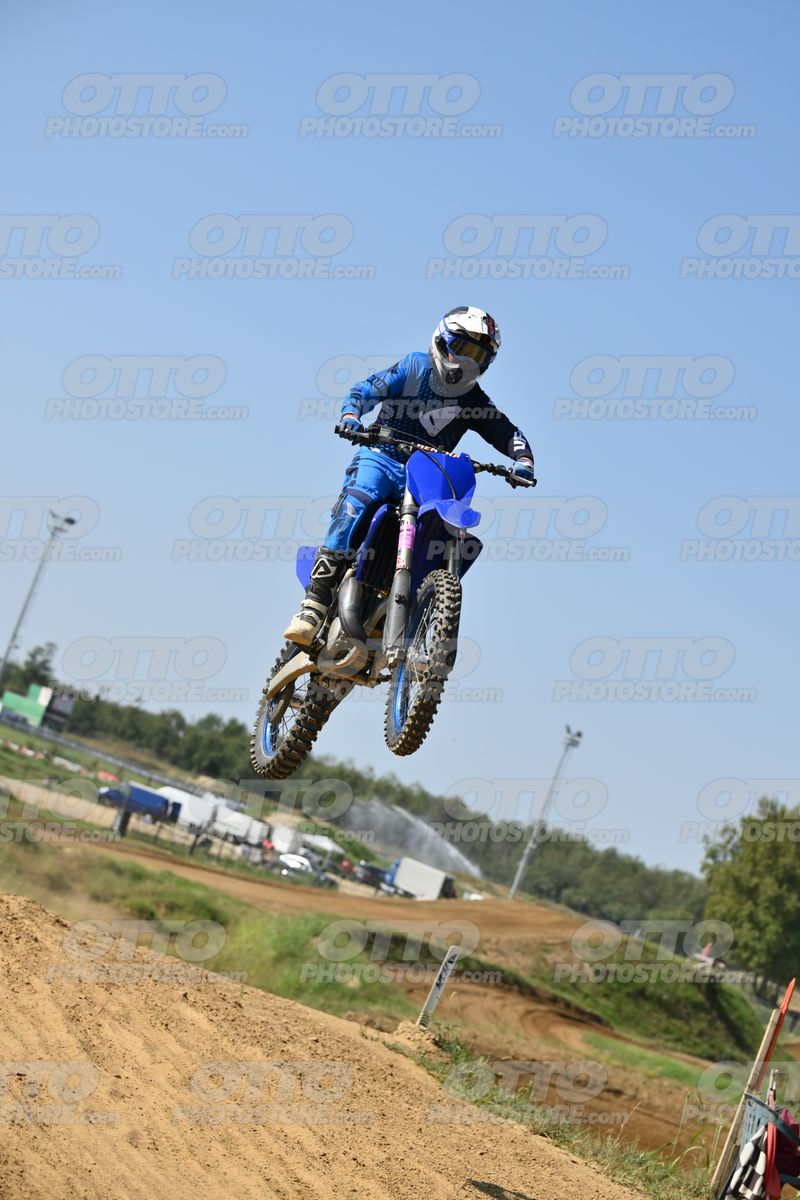 TOTAL BLUE · DSH_7468