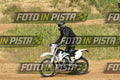 WHITE BIKE - BLACK SHIRT · DSH_7762