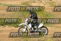 WHITE BIKE - BLACK SHIRT · DSH_7764