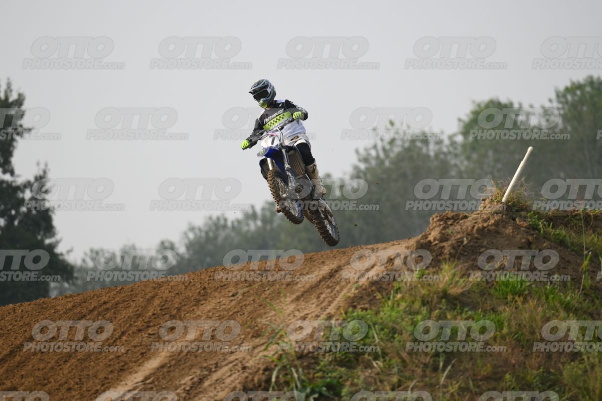 17 · DSH_7859