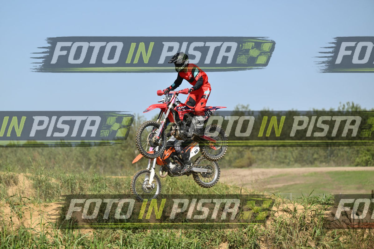 103 · DSH_7877