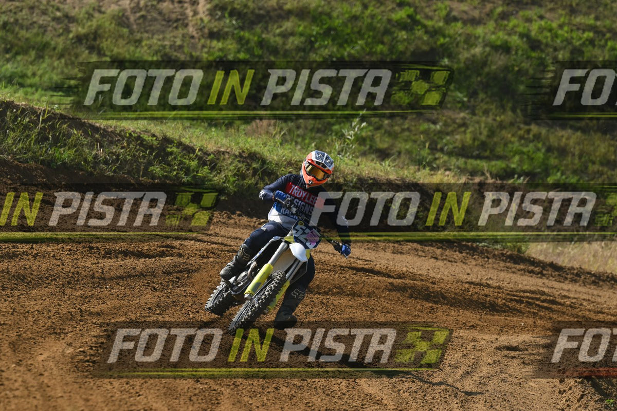 525 · DSH_7910