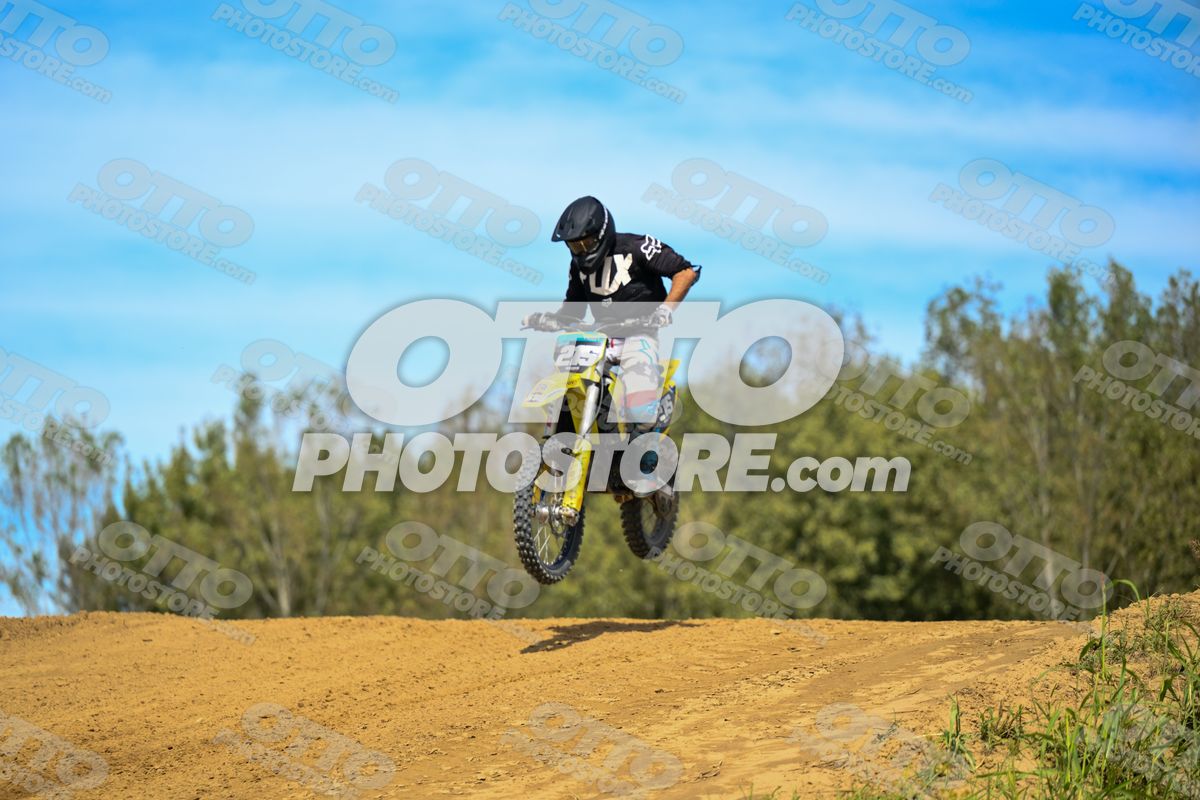 215 · DSH_7939