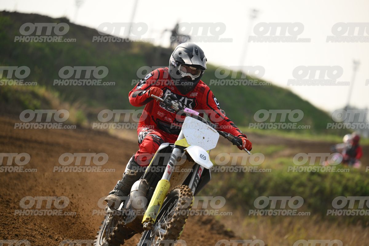 0 HUSQUARNA - FXR RED · DSH_8027
