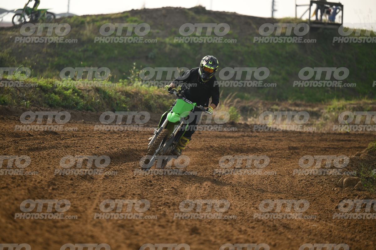 0 - KAWA KX (BLACK SUITE) · DSH_8052
