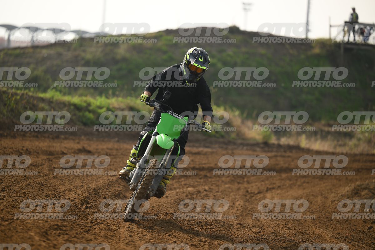 0 - KAWA KX (BLACK SUITE) · DSH_8054