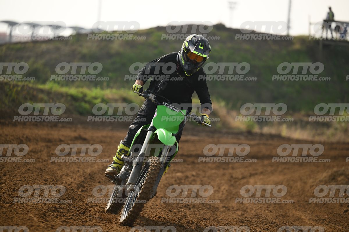 0 - KAWA KX (BLACK SUITE) · DSH_8055