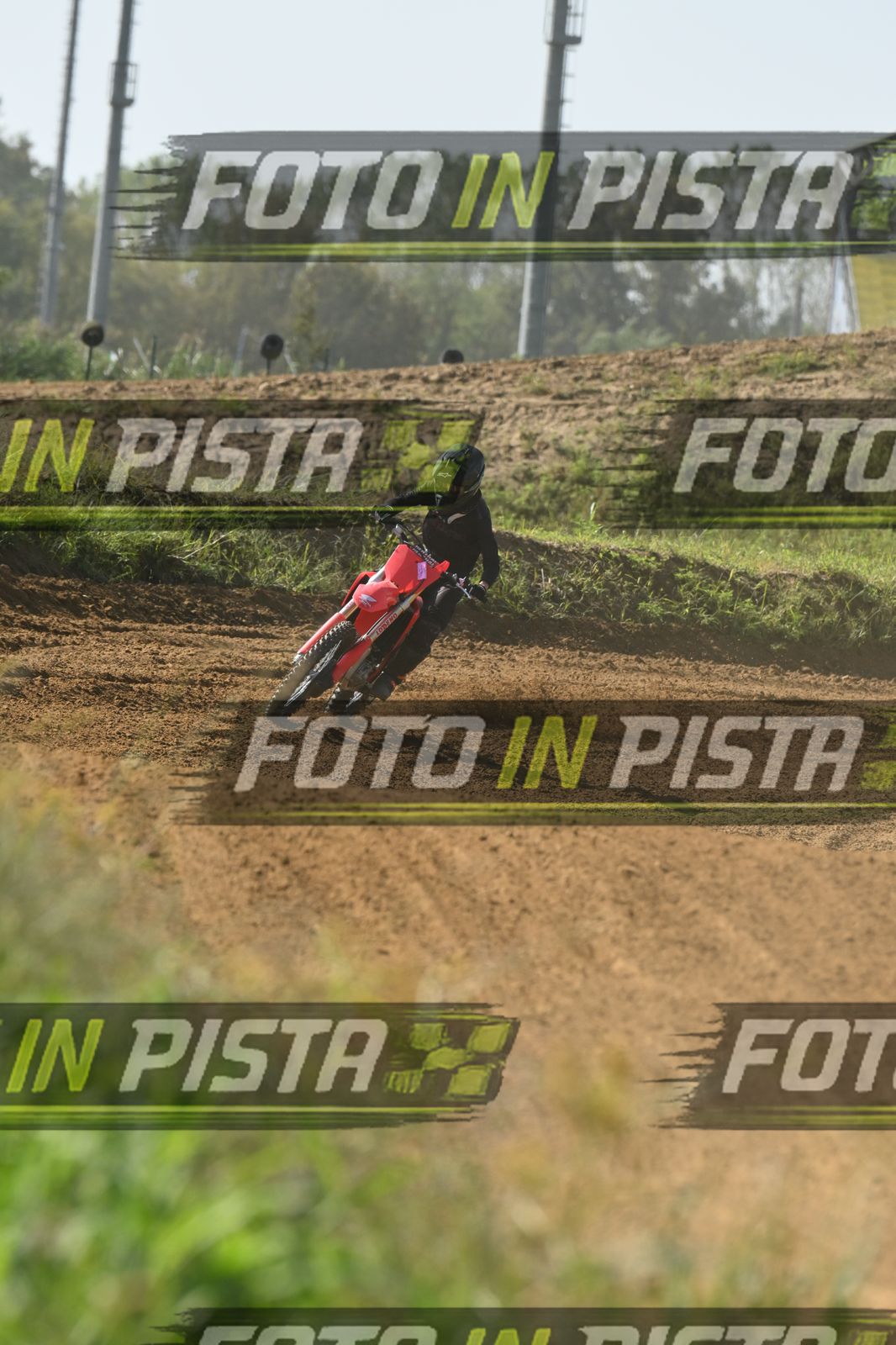 RED HONDA - ALL BLACK · DSH_8103