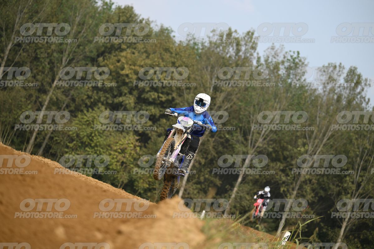 0 - SHOT suite white helmet · DSH_8198