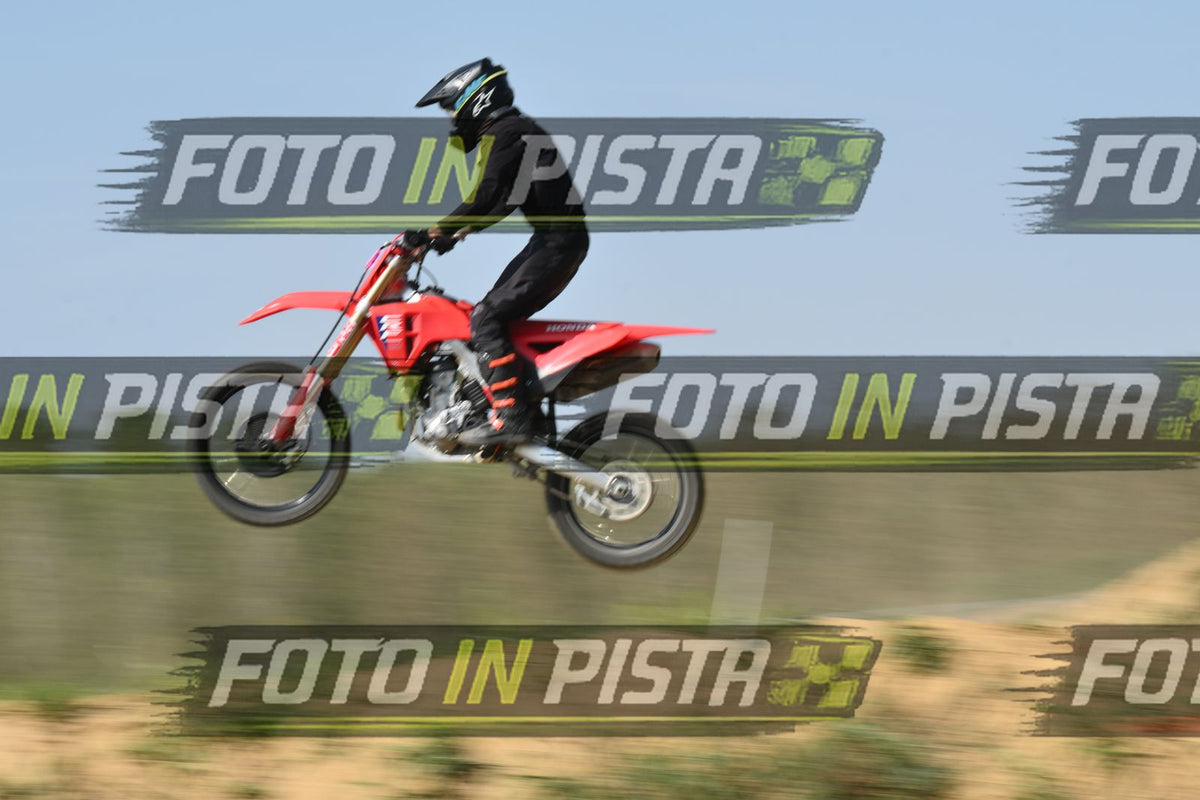 RED HONDA - ALL BLACK · DSH_8375