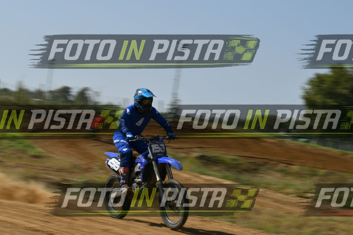 TOTAL BLUE · DSH_8417