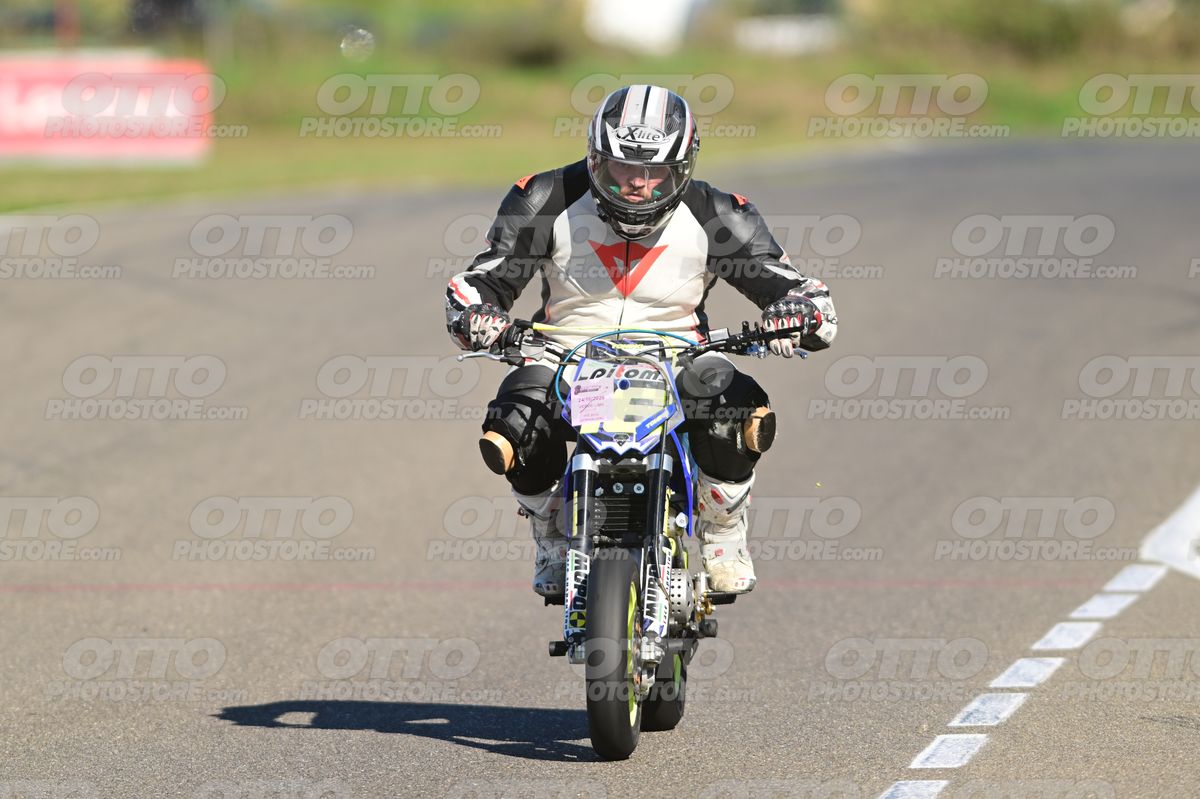 PITBIKE - SCOOTER 16 · DSH_8430