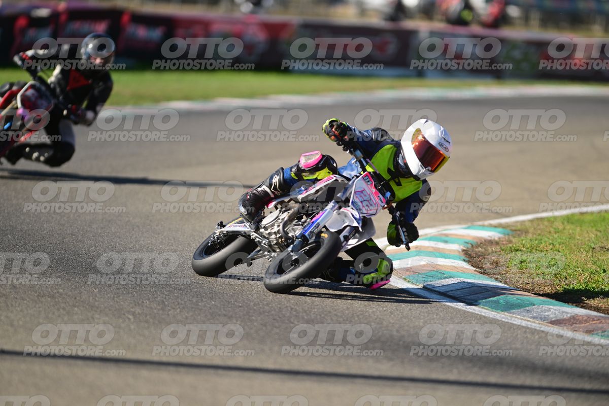PITBIKE - SCOOTER 22 · DSH_8439