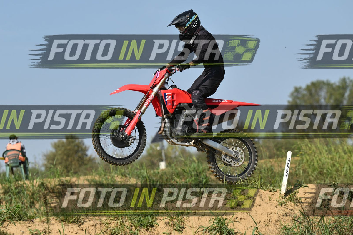 RED HONDA - ALL BLACK · DSH_8467