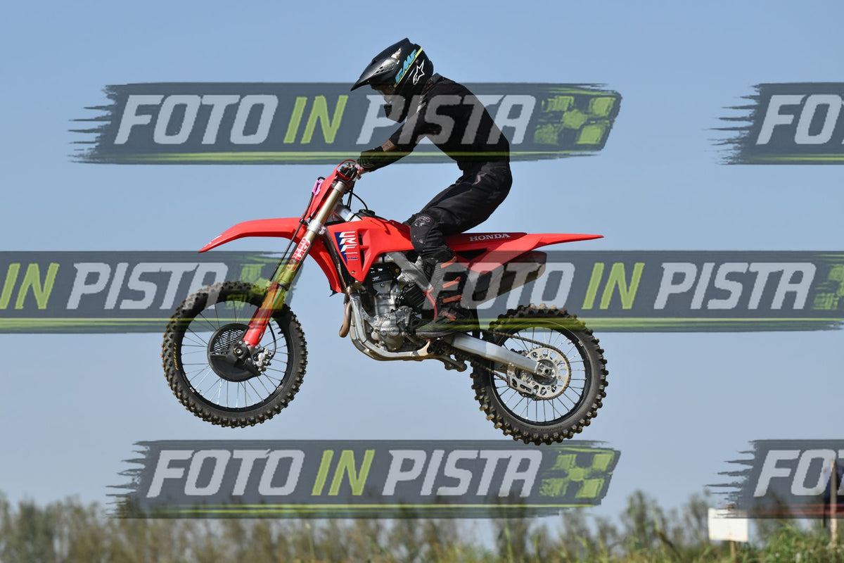 RED HONDA - ALL BLACK · DSH_8470