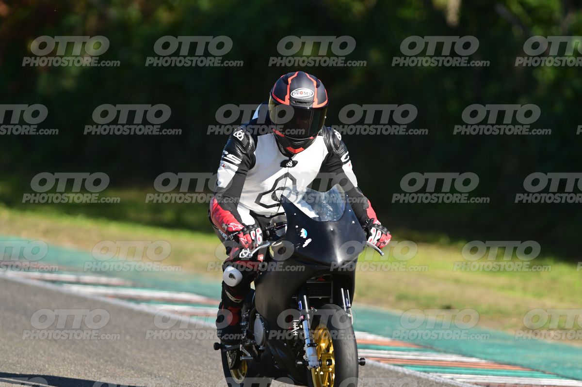 PITBIKE - SCOOTER 00 - Black White Red · DSH_8548