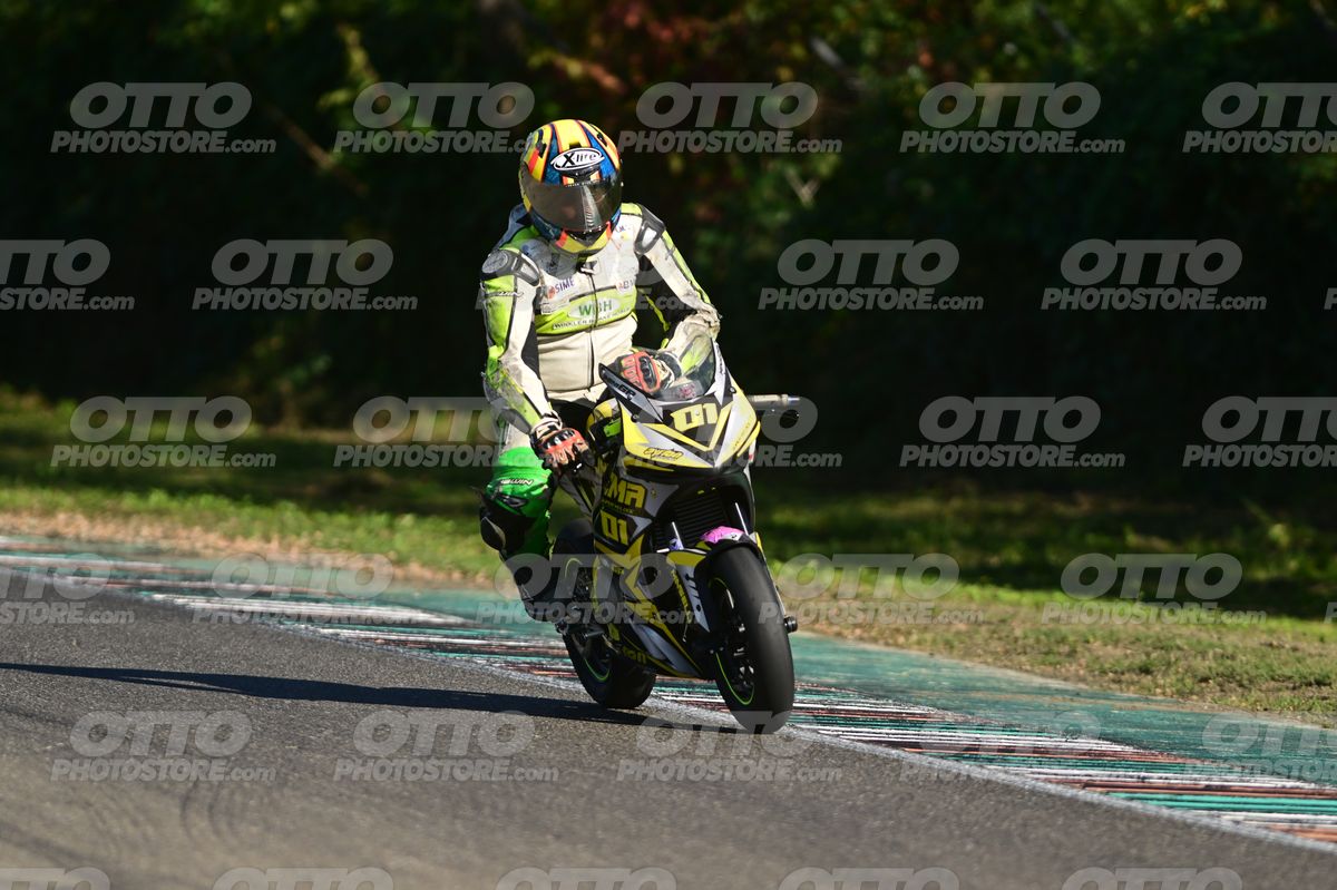 PITBIKE - SCOOTER 01 · DSH_8558