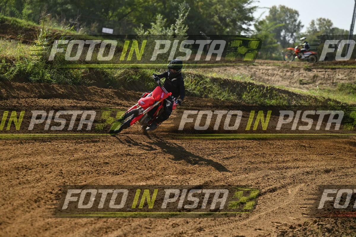 RED HONDA - ALL BLACK · DSH_8568