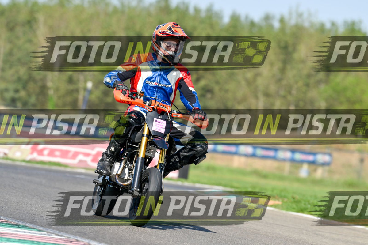 PITBIKE · DSH_8600