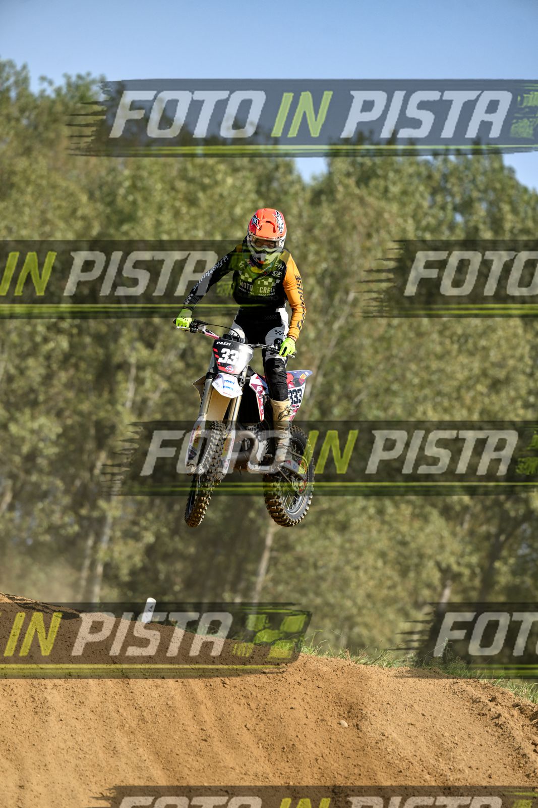333 · DSH_8639